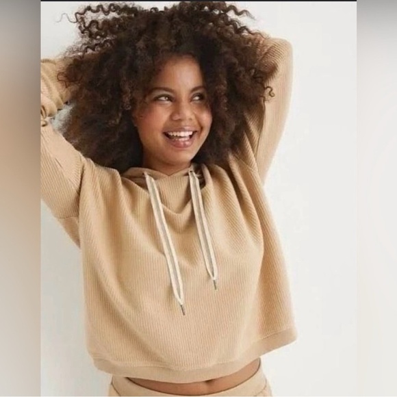 Aerie Oversized Ribbed Crop Drawstring Sweatshirt Hoodie in Camel Size Medium - Picture 1 of 5